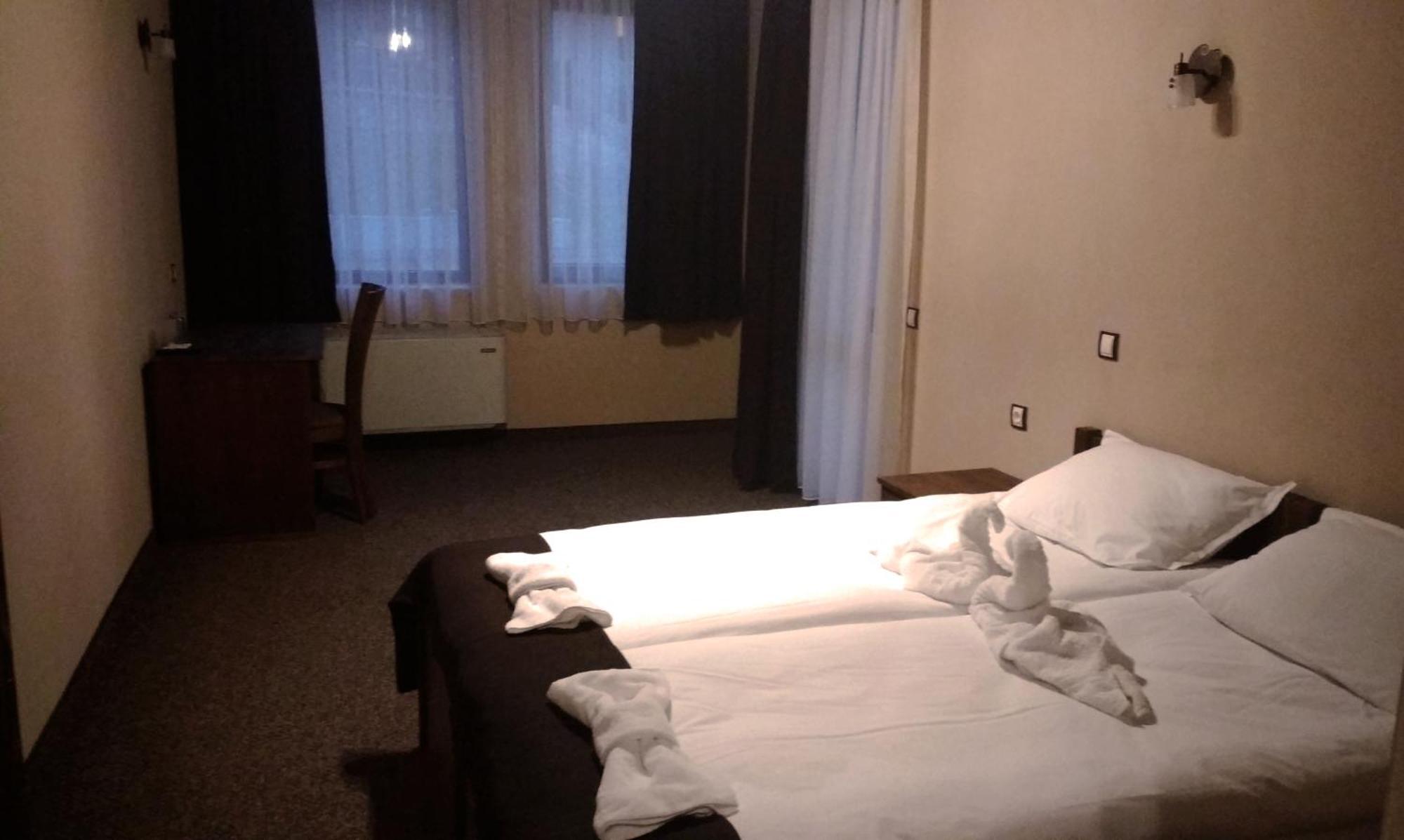 Family Hotel Valchanovata Kashta Fotinovo Ruang foto